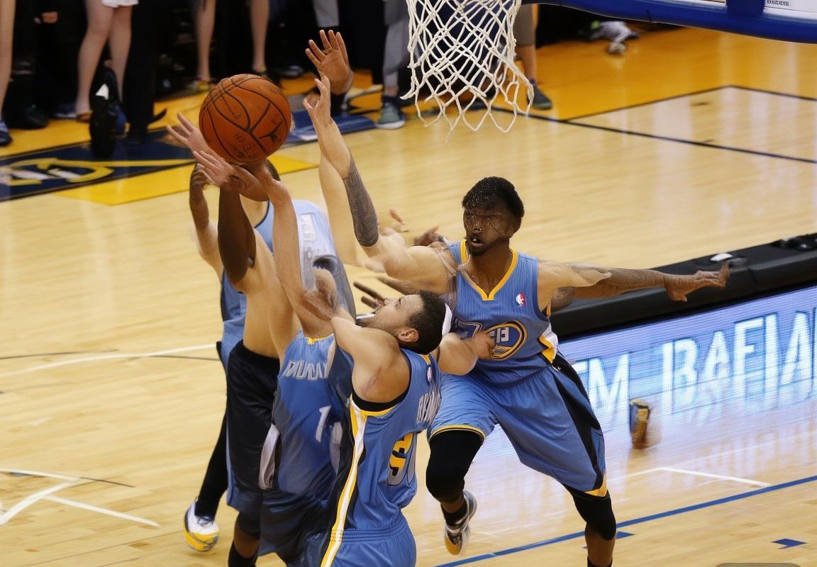 2014NBA季后赛：勇士灰熊巅峰对决，小球战术改写NBA格局(图2)