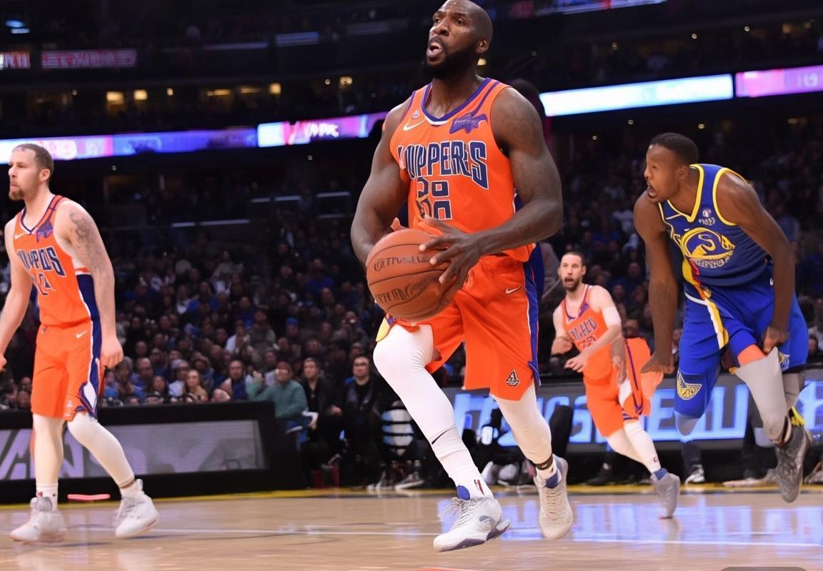 快船逆转勇士：季后赛首轮焦点战精彩回顾与深度解析(图4)